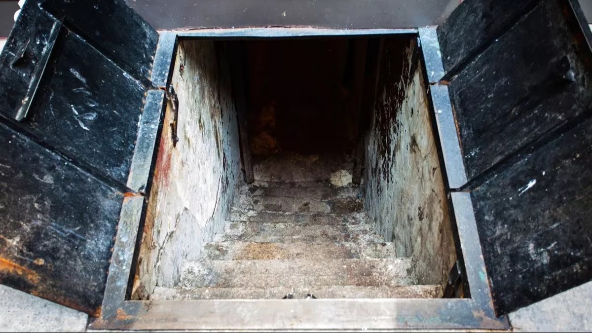 Air Attack Mock Drill : क्या दुश्मन देश के एयर और न्यूक्लियर अटैक से बचने है पर्याप्त बंकर ?